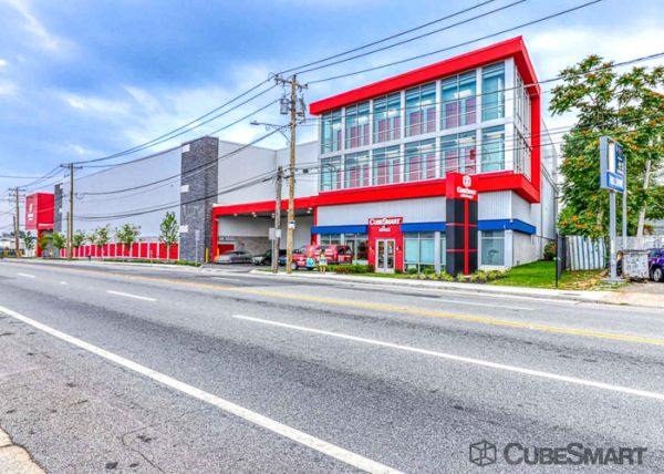 Photo of CubeSmart Self Storage - NY Valley Stream W Merrick Rd