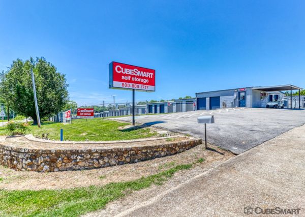Photo of CubeSmart Self Storage -200 Sula T Nickell Street