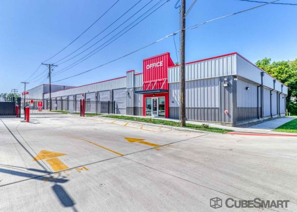 Photo of CubeSmart Self Storage - IL Pekin Broadway St