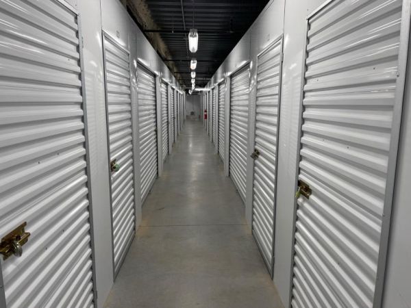 Life Storage - Washington - 2000 Bladensburg Road Northeast 2000 Bladensburg Road Northeast Washington, DC - Photo 5