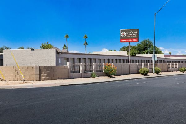 Photo of StorQuest Economy - Phoenix / Bell