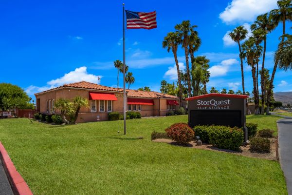 Photo of StorQuest - Cathedral City / Date Palm
