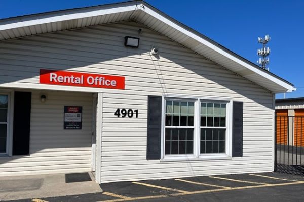 Photo of Public Storage - Louisville - 4901 Fern Valley Rd