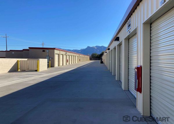 CubeSmart Self Storage - 2925 West Overton Road 2925 West Overton Road Tucson, AZ - Photo 3