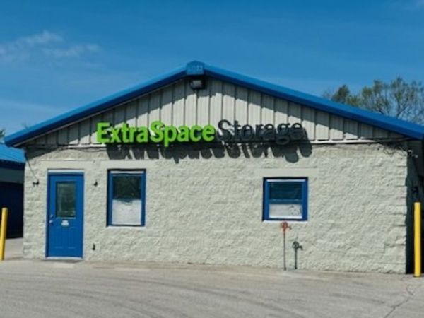 Photo of Extra Space Storage - 2118 - Bloomington - Daniels Way