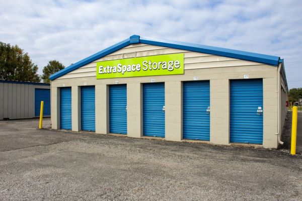 Photo of Extra Space Storage - 2123 - Linton - NW I St