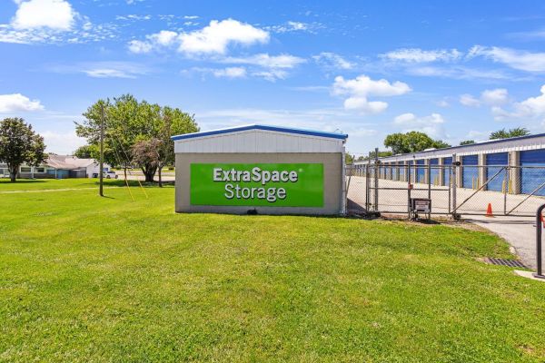 Photo of Extra Space Storage - 2149 - Muncie - Granville Ave