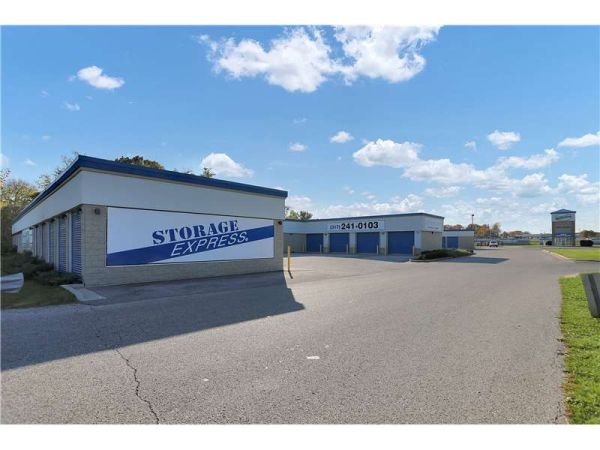 Photo of Extra Space Storage - 2194 - Indianapolis - Lynhurst Dr