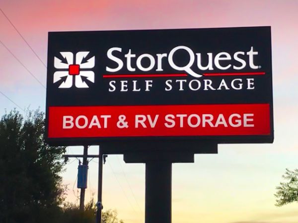 Photo of StorQuest - Wilsonville / 95th