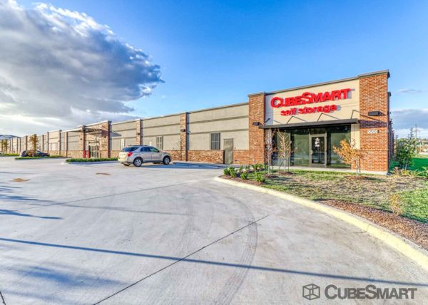 Photo of CubeSmart Self Storage - 9961 Sullivan Road