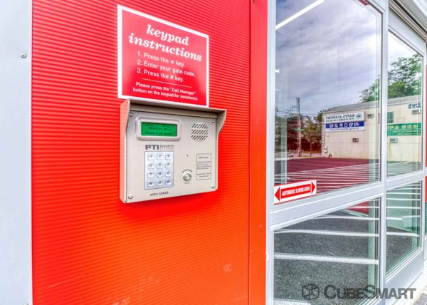 Photo of CubeSmart Self Storage NY Bayside 42nd Ave