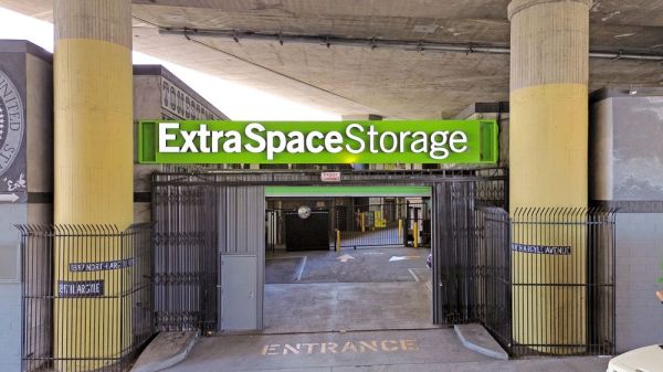 Photo of Extra Space Storage - 1970 - Los Angeles - Argyle Ave
