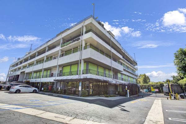 Photo of Extra Space Storage - 1987 - Van Nuys - Erwin St