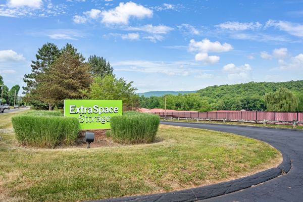 Photo of Extra Space Storage - 1993 - Avon - Old Farms Rd