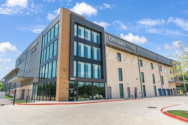 Photo of Extra Space Storage - 2057 - Austin - Hwy 71