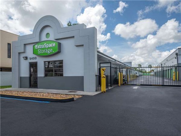 Photo of Extra Space Storage - 0209 - Miami - Sunset Dr West