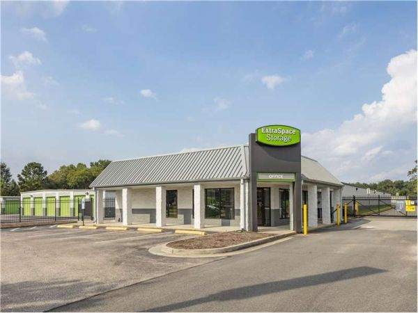 Photo of Extra Space Storage - 0297 - Richmond - 5202 West Broad St