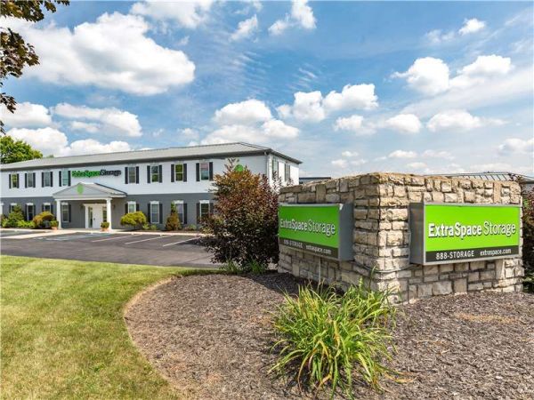 Photo of Extra Space Storage - 0525 - Columbus - Kenny Rd
