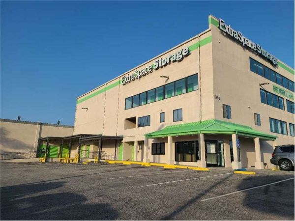 Photo of Extra Space Storage - 0530 - Los Angeles - Centinela Ave