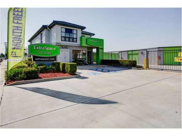 Photo of Extra Space Storage - 1525 - Burbank - 2801 Thornton Ave