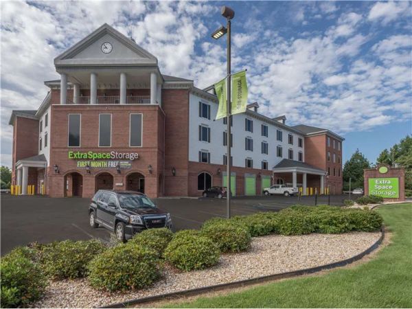 Photo of Extra Space Storage - 1585 - Atlanta - Mt Vernon Hwy