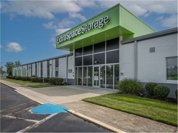 Photo of Extra Space Storage - 8468 - Charlotte - Monroe Rd