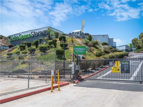 Photo of Extra Space Storage - 1879 - San Diego - Frazee Rd