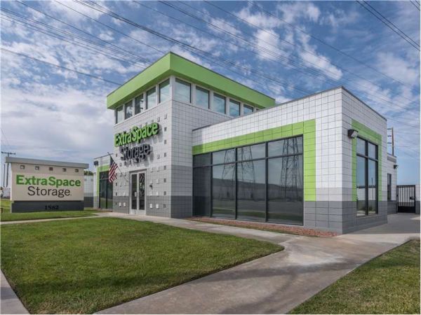 Photo of Extra Space Storage - 1933 - Orange - Main Street