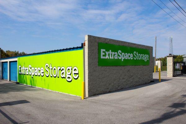 Photo of Extra Space Storage - 2112 - Sullivan - Section St