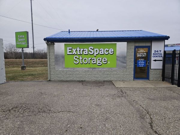 Photo of Extra Space Storage - 2181 - Richmond - Hawkins Rd