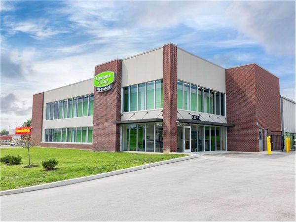 Photo of Extra Space Storage - 8748 - Indianapolis - 7420 N Michigan Rd