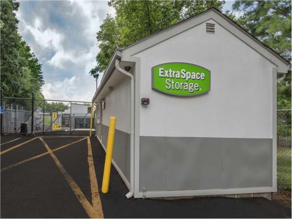 Photo of Extra Space Storage - 1120 - Iselin - Route 1 South