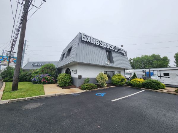 Photo of Extra Space Storage - 3283 - Elizabeth - Allen St