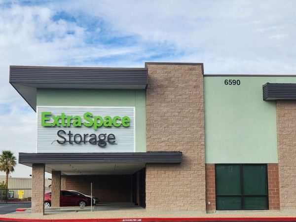 Photo of Extra Space Storage - 3487 - Las Vegas - 6590 W Warm Springs Rd