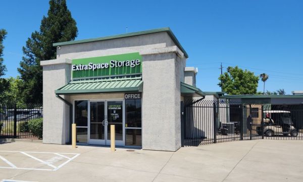 Photo of Extra Space Storage - 3510 - Sacramento - El Camino Ave