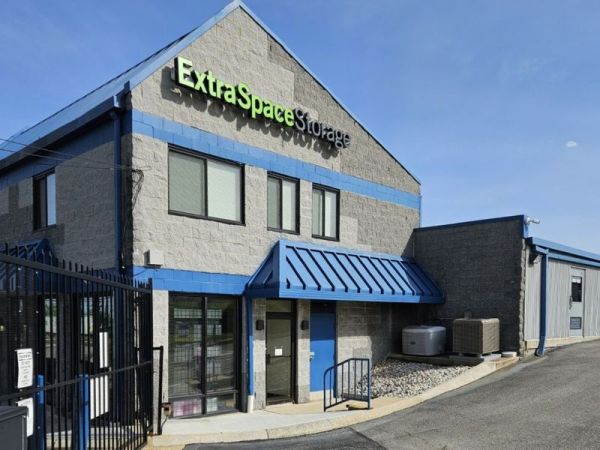 Photo of Extra Space Storage - 3554 - Windsor Mill - Windsor Mill Rd