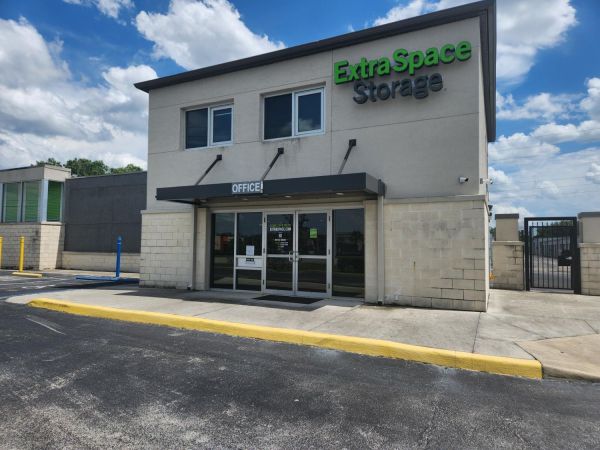 Photo of Extra Space Storage - 3699 - Orlando - 12280 E Colonial Dr