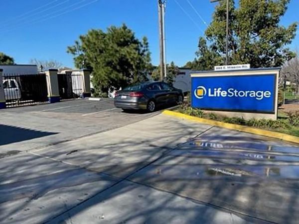 Photo of Extra Space Storage - 3703 - San Marcos - Mission Rd
