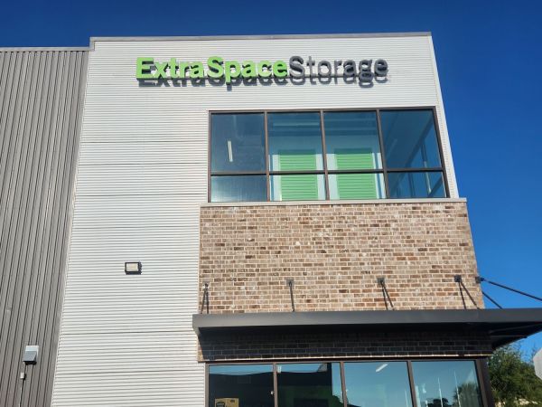 Photo of Extra Space Storage - 3727 - Savannah - Johnny Mercer Blvd