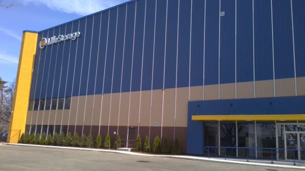 Photo of Extra Space Storage - 3896 - East Meadow - Hempstead Tpke