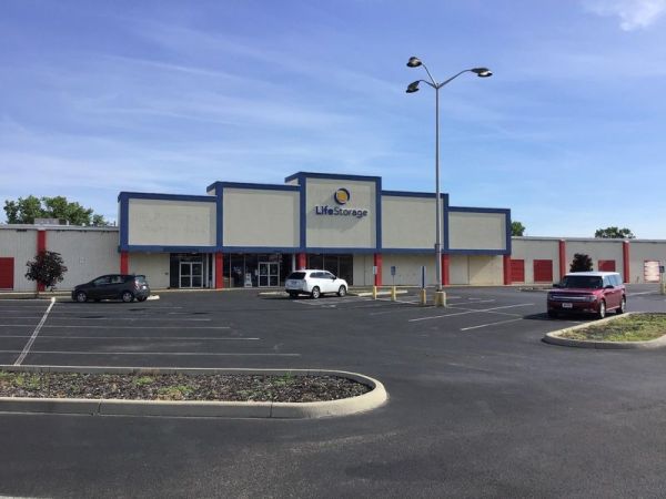 Photo of Life Storage - 4009 - Columbus - 3800 Broad St