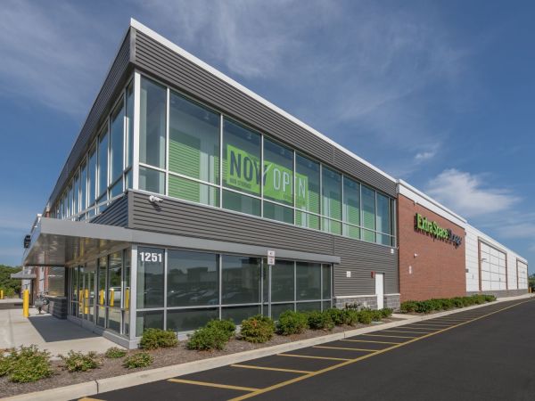 Photo of Extra Space Storage - 4124 - North Babylon - Deer Park Ave