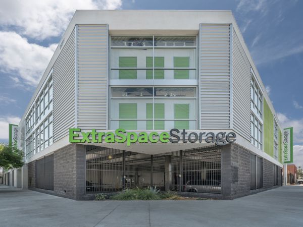 Photo of Extra Space Storage - 4138 - Los Angeles - Broadway Pl