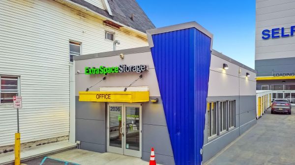 Photo of Extra Space Storage - 4193 - Bronx - 2036 Webster Ave