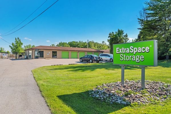 Photo of Extra Space Storage - 3013 - Rochester - Btn Henrietta Town Line Rd