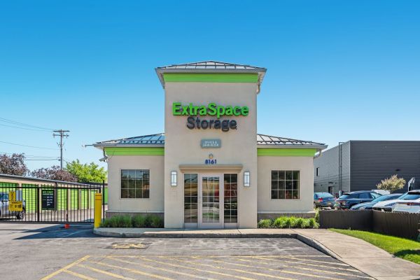 Photo of Extra Space Storage - 3020 - Williamsville - Main Street
