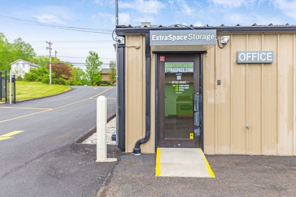 Photo of Extra Space Storage - 3043 - Suffield - South Street