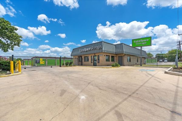 Photo of Extra Space Storage - 3097 - San Antonio - Marbach Road