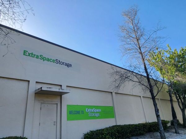 Photo of Extra Space Storage - 3160 - Plantation - 5605 W Sunrise Blvd
