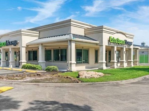 Photo of Extra Space Storage - 3212 - Houston - 13033 Jones Rd